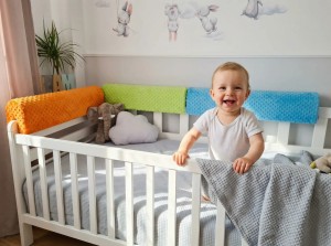 Ochraniacz Piankowy 90cm - na łóżeczko barierkę